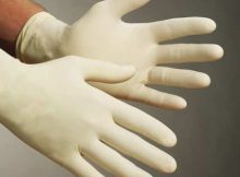 Смотровые медицинские перчатки: в чём отличие и как выбрать лучшие