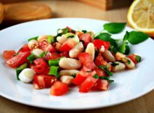 Рецепт овощного салата с фасолью